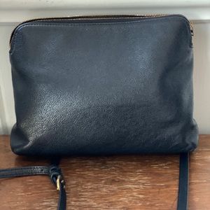 Babton Crossbody Purse!
